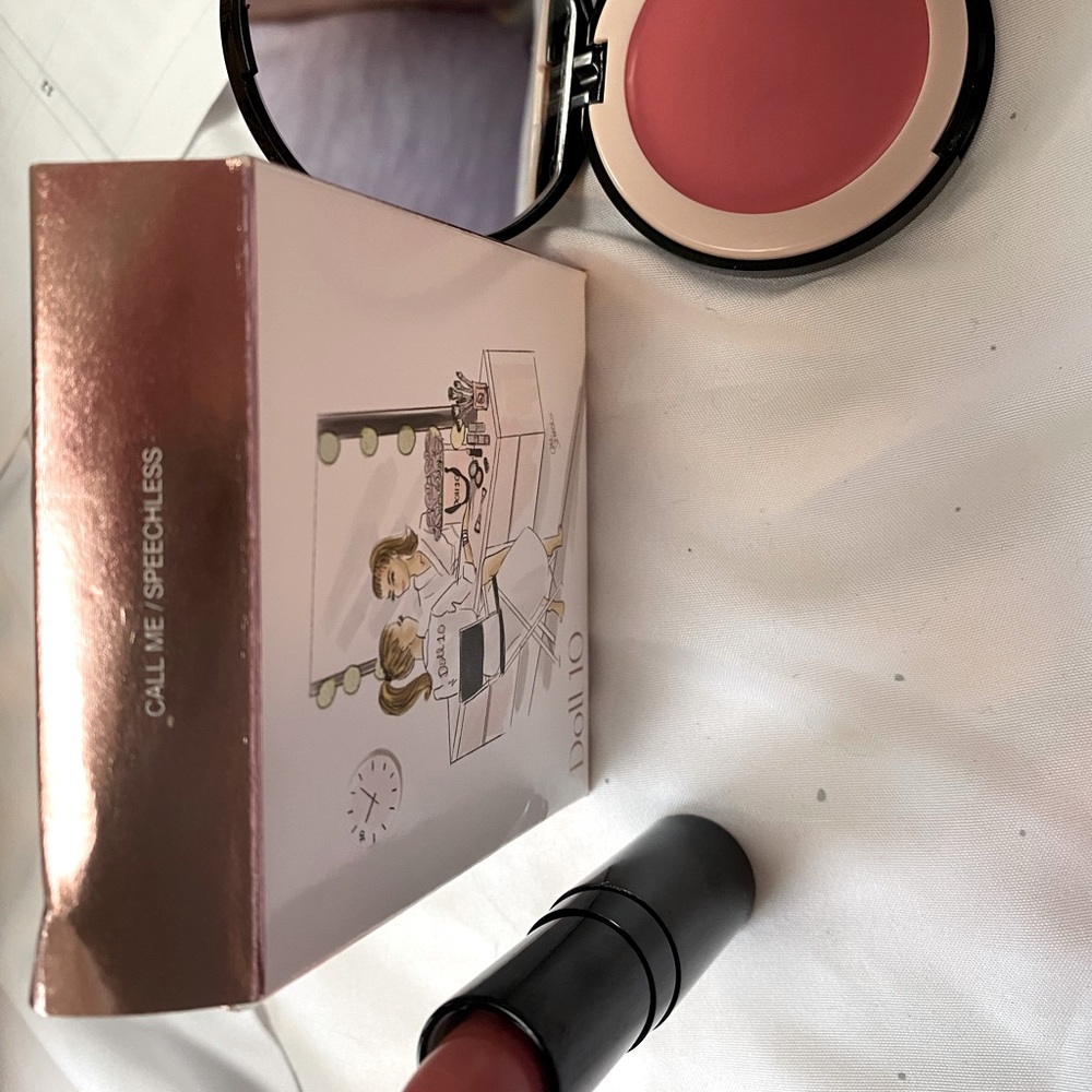 Doll 10 makeup